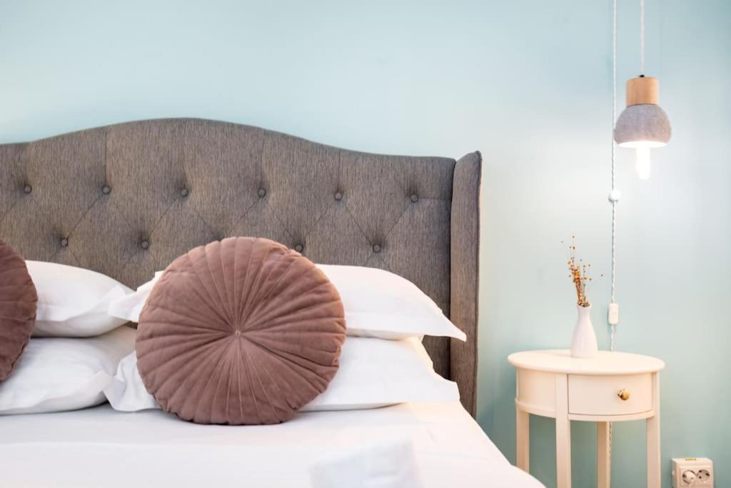 Intercontinental Apart - Massage Terrace Fireplace Букурещ Екстериор снимка